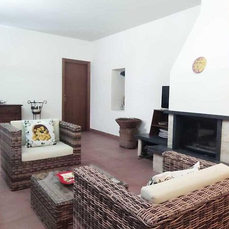 Peri Peri Etna Guest House Montargano 外观 照片