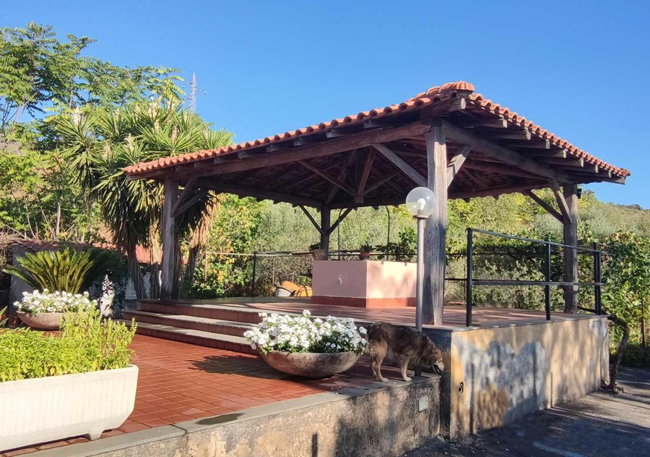 Peri Peri Etna Guest House Montargano 外观 照片