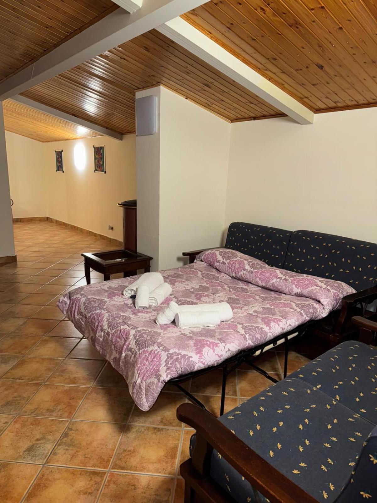 Peri Peri Etna Guest House Montargano 外观 照片
